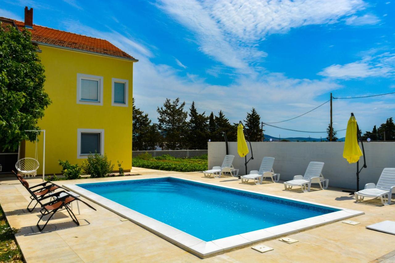Kutija Apartment Sveti Filip i Jakov